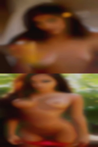 I love Milf and big nude women tits.