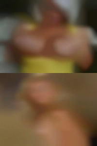 Enjoy porn housewife naked and toys.