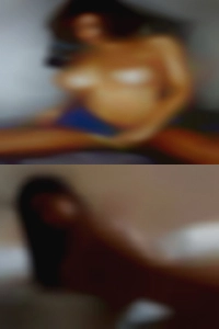 I am foot fetish mature women with slim athletic build.