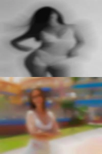 Women showing pussy in the house OH swinger